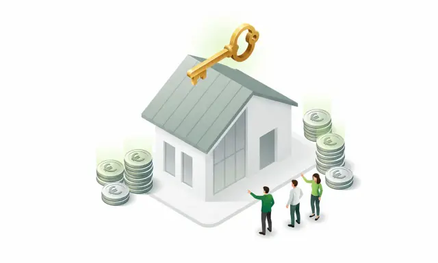 Ein Haus mit einem goldenen Schlüssel auf dem Dach, umgeben von Münzstapeln. Menschen stehen davor und deuten auf das Haus, was auf einen Erbteilsverkauf Immobilie hindeutet.